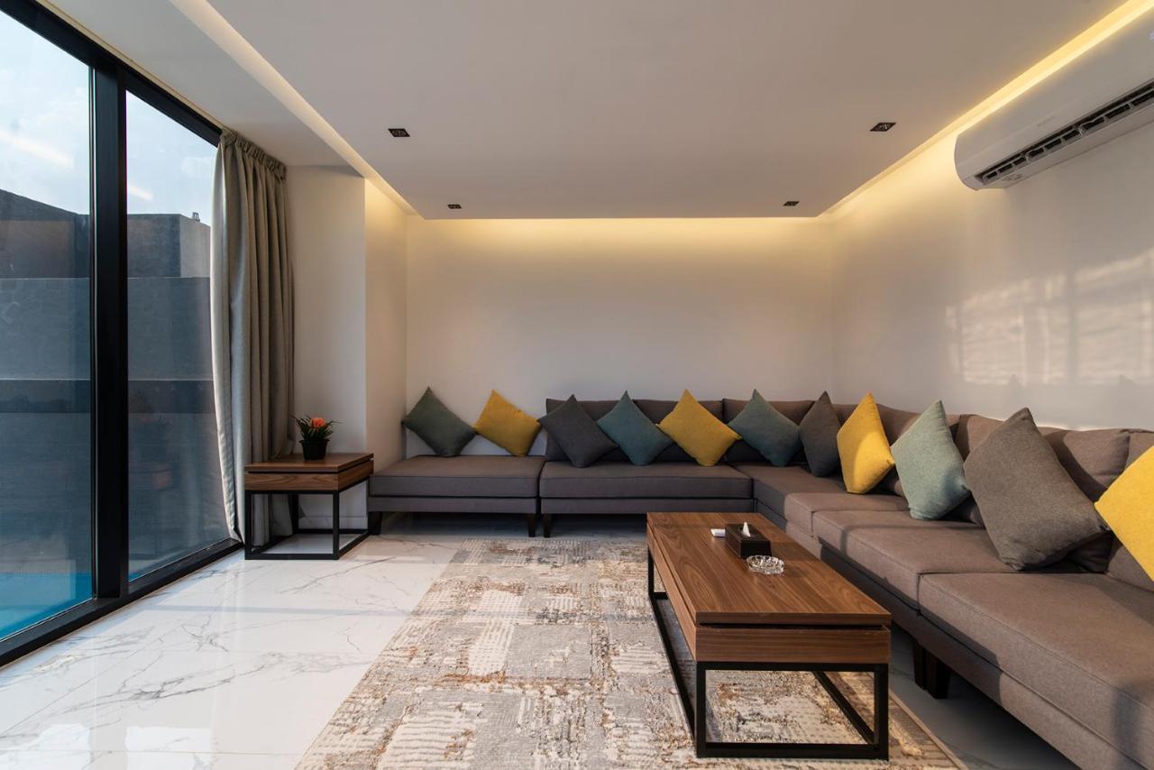 Q Hotel Resorts -ริยาดห์ ภายนอก รูปภาพ