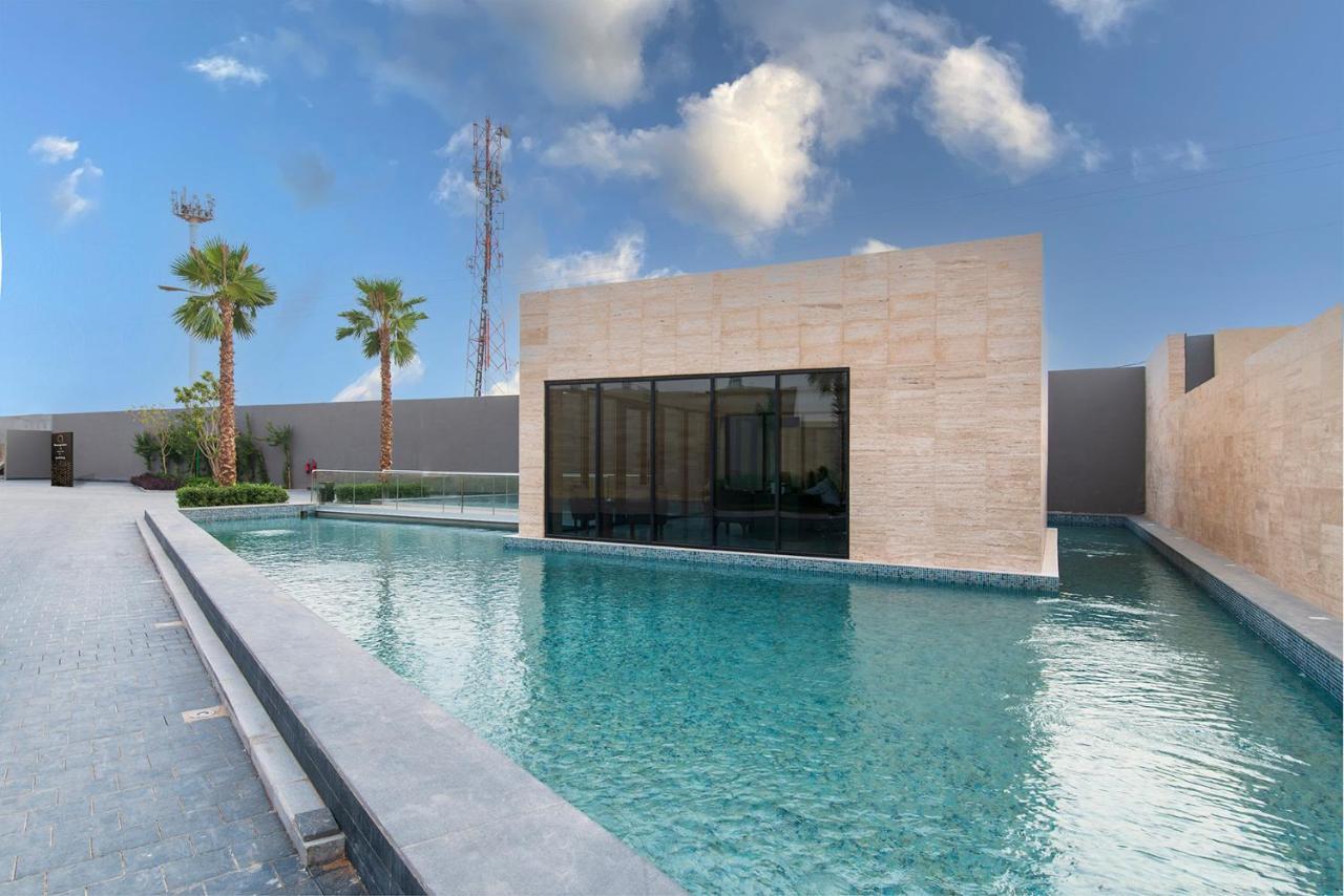Q Hotel Resorts -ริยาดห์ ภายนอก รูปภาพ