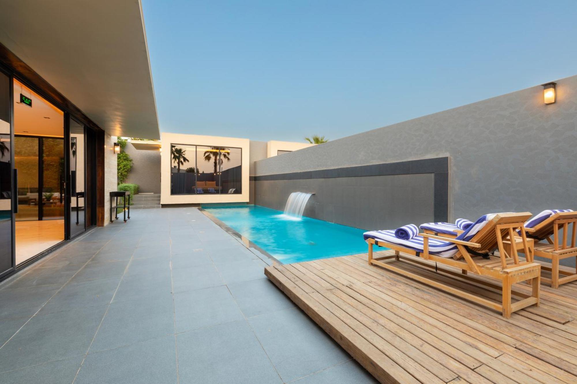 Q Hotel Resorts -ริยาดห์ ภายนอก รูปภาพ